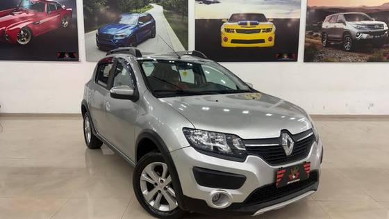 RENAULT SANDERO 1.6 STEPWAY 8V FLEX 4P MANUAL RENAULT SANDERO 1.6 STEPWAY 8V FLEX 4P MANUAL